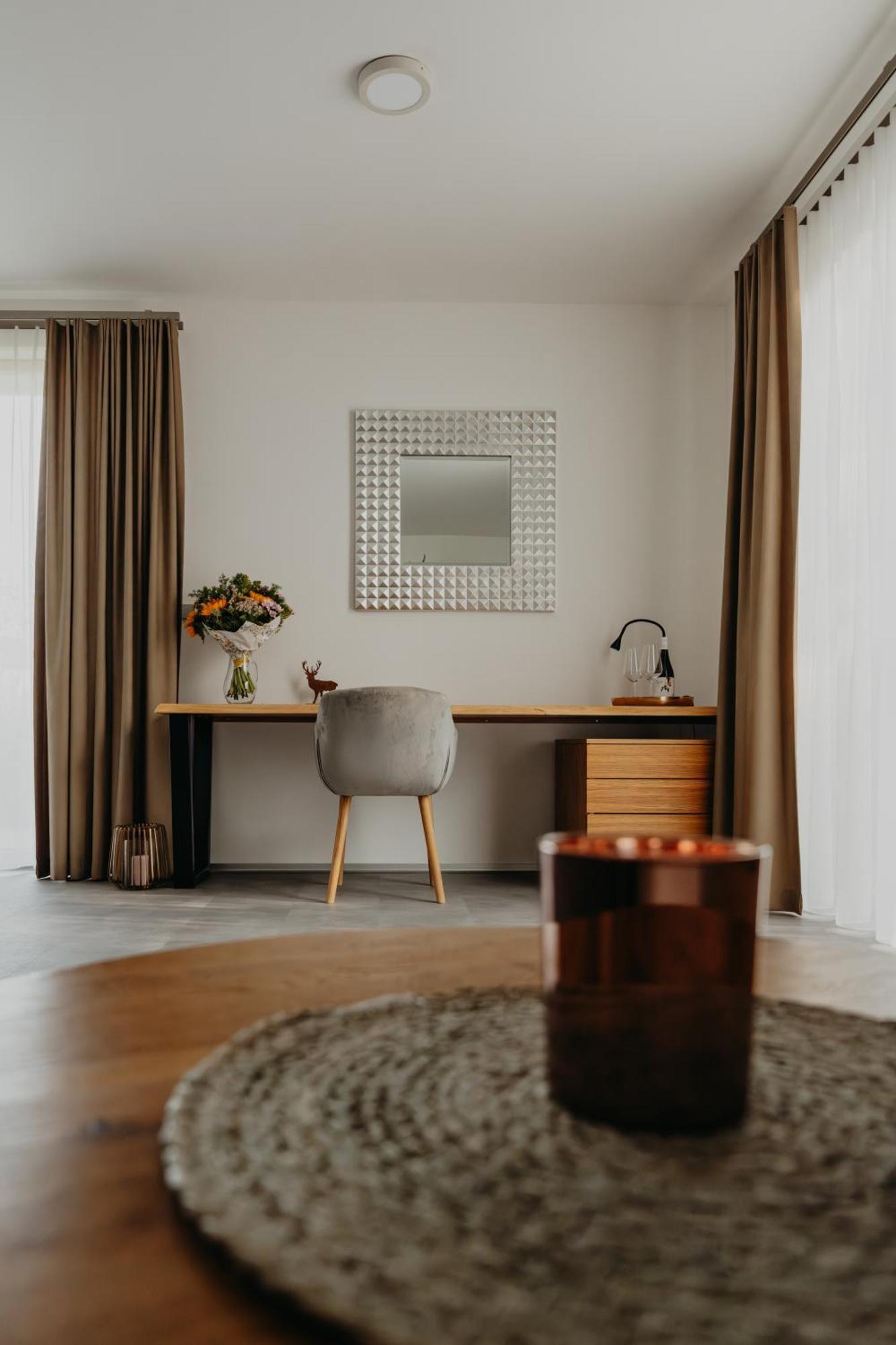 Apartman Usti Hranice  Exterior foto